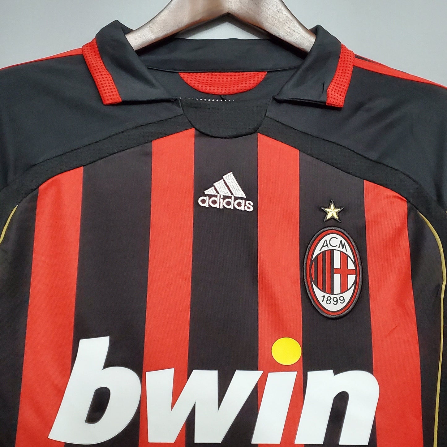 AC Milan 06/07 Classic Retro Home Shirt - Kaka/ Nesta/ Pirlo
